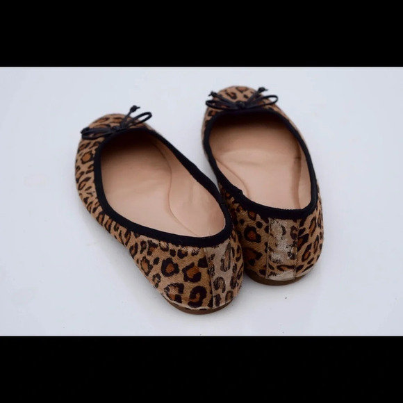 Banana Republic flats - Picture 5 of 8